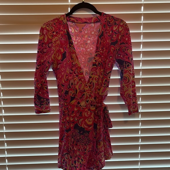 Lilly Pulitzer Wrap Romper Size XS - Picture 2 of 4